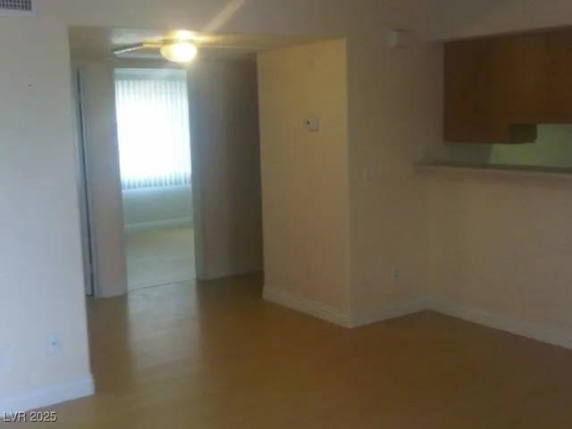 $850 | 5165 East Glendale Avenue, Unit B, Las Vegas, NV 89156