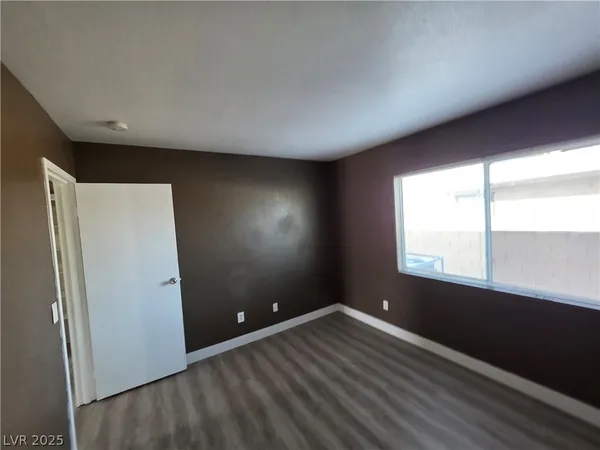 $850 | 5165 East Glendale Avenue, Unit B, Las Vegas, NV 89156