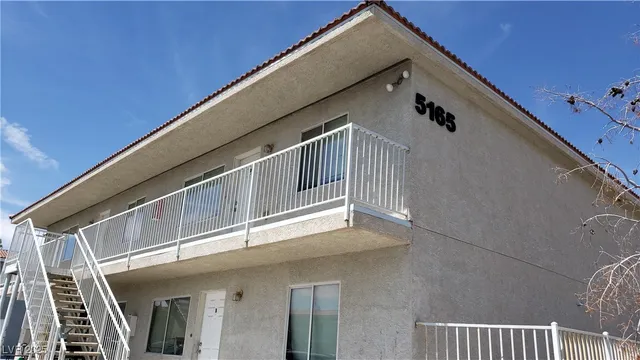 $850 | 5165 East Glendale Avenue, Unit B, Las Vegas, NV 89156