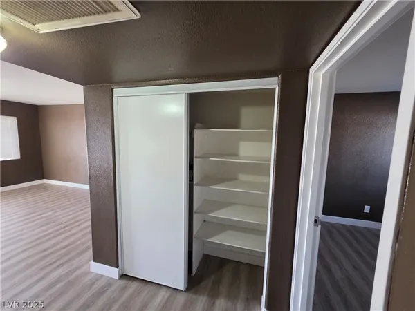 $850 | 5165 East Glendale Avenue, Unit B, Las Vegas, NV 89156