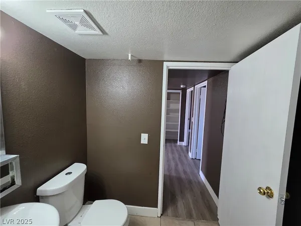 $850 | 5165 East Glendale Avenue, Unit B, Las Vegas, NV 89156