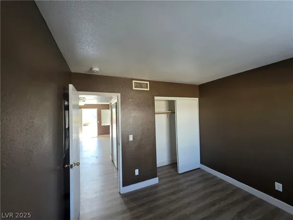 $850 | 5165 East Glendale Avenue, Unit B, Las Vegas, NV 89156