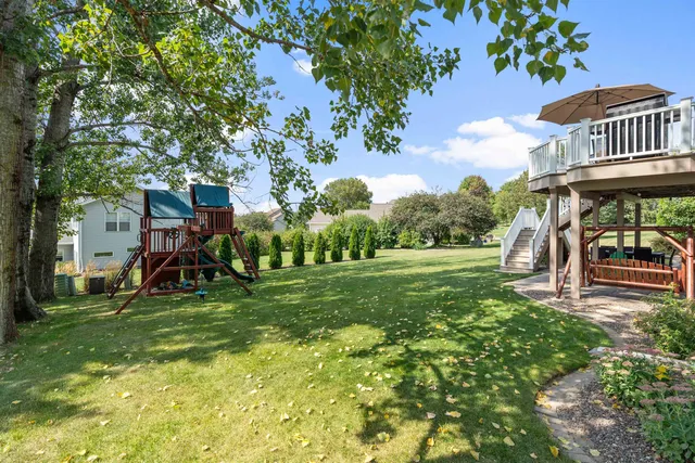 $685,000 | 925 Lexington Way, Waunakee, WI 53597