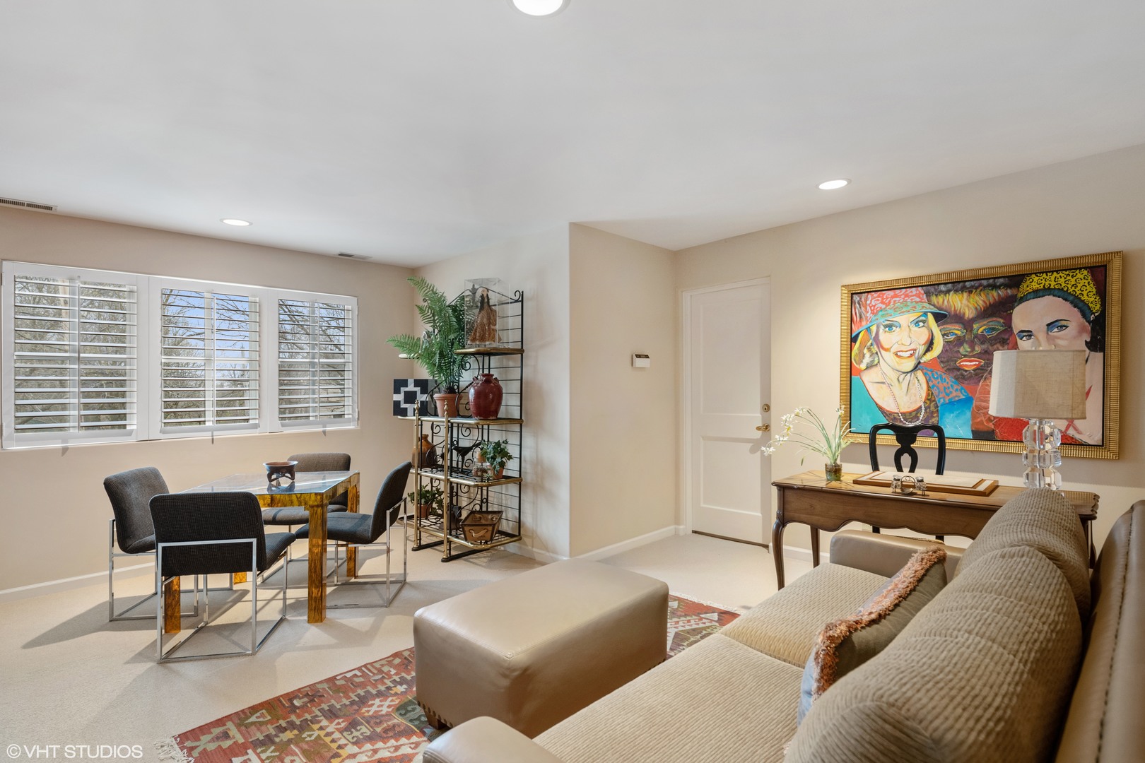479 Lee Road Northbrook, IL 60062 - Photo 28 of 36 a living room with furniture and a flat screen tv