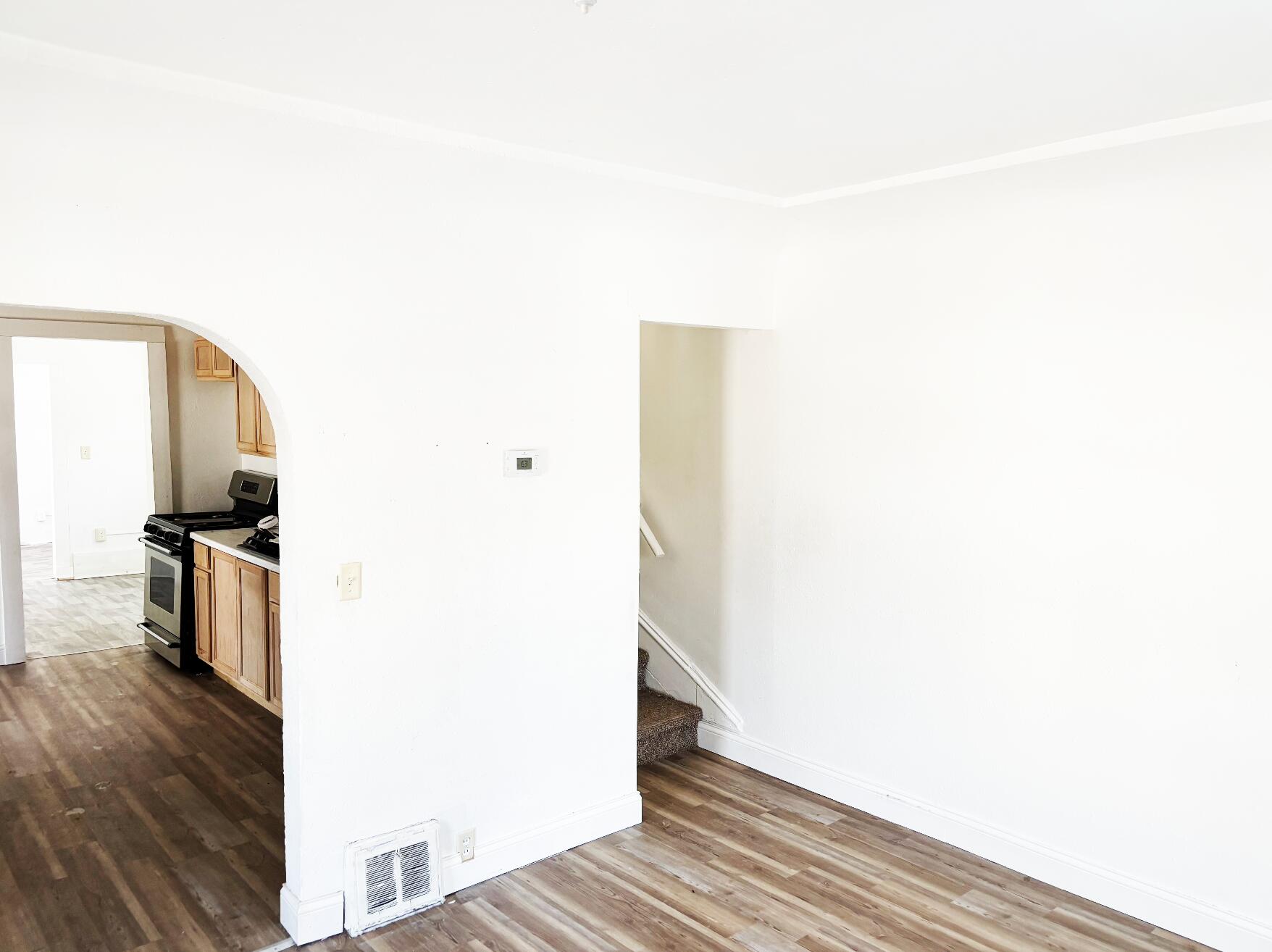 135 Mitchell Street Jackson, MI 49203 - Photo 3 of 8 room 4