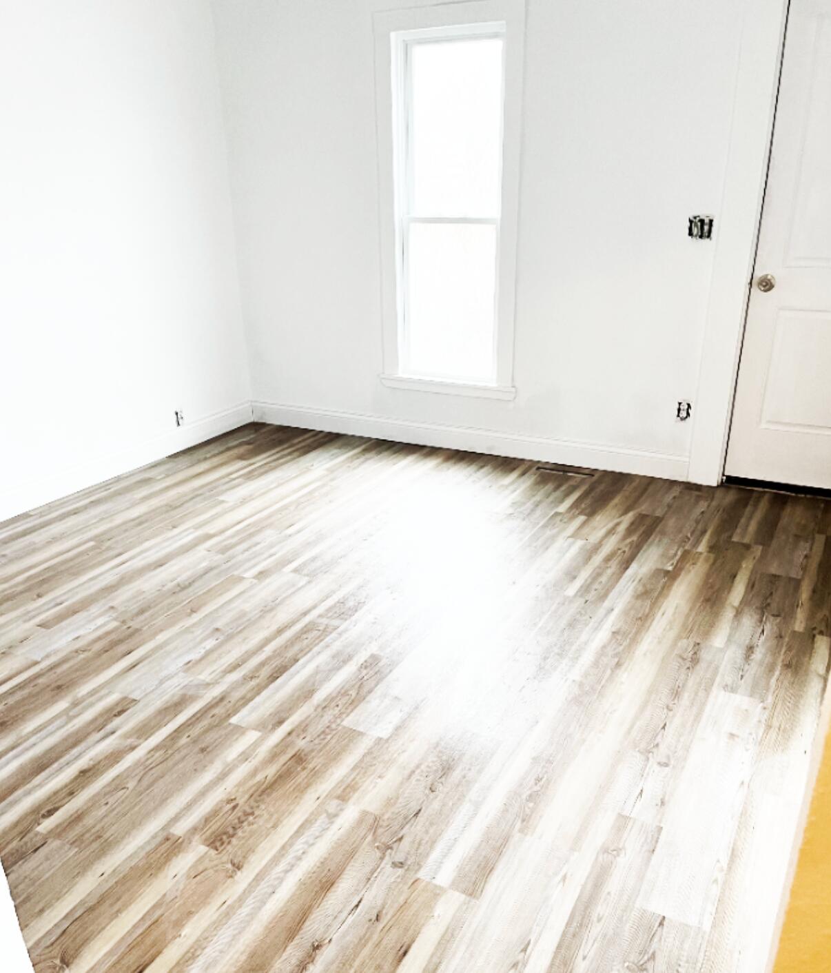 135 Mitchell Street Jackson, MI 49203 - Photo 6 of 8 Room 6