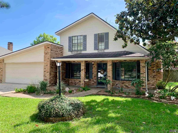 $229,000 | 1010 Southeast Boulevard, Bayou Vista, LA 70380