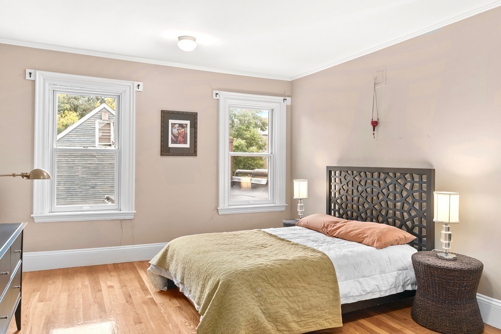 32 Winthrop Street Boston, MA 02129 - Photo 16 of 28