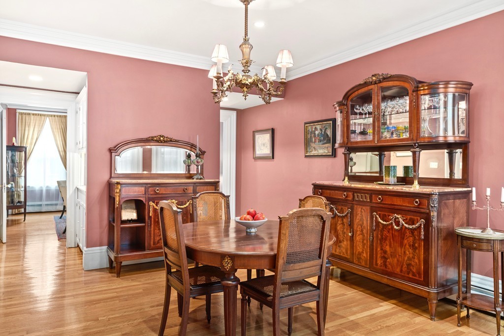 32 Winthrop Street Boston, MA 02129 - Photo 6 of 28
