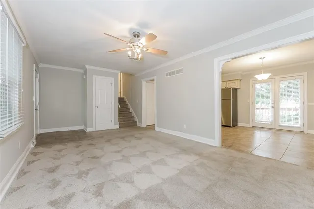 $1,970 | 415 West Cambridge Road, Belton, MO 64012