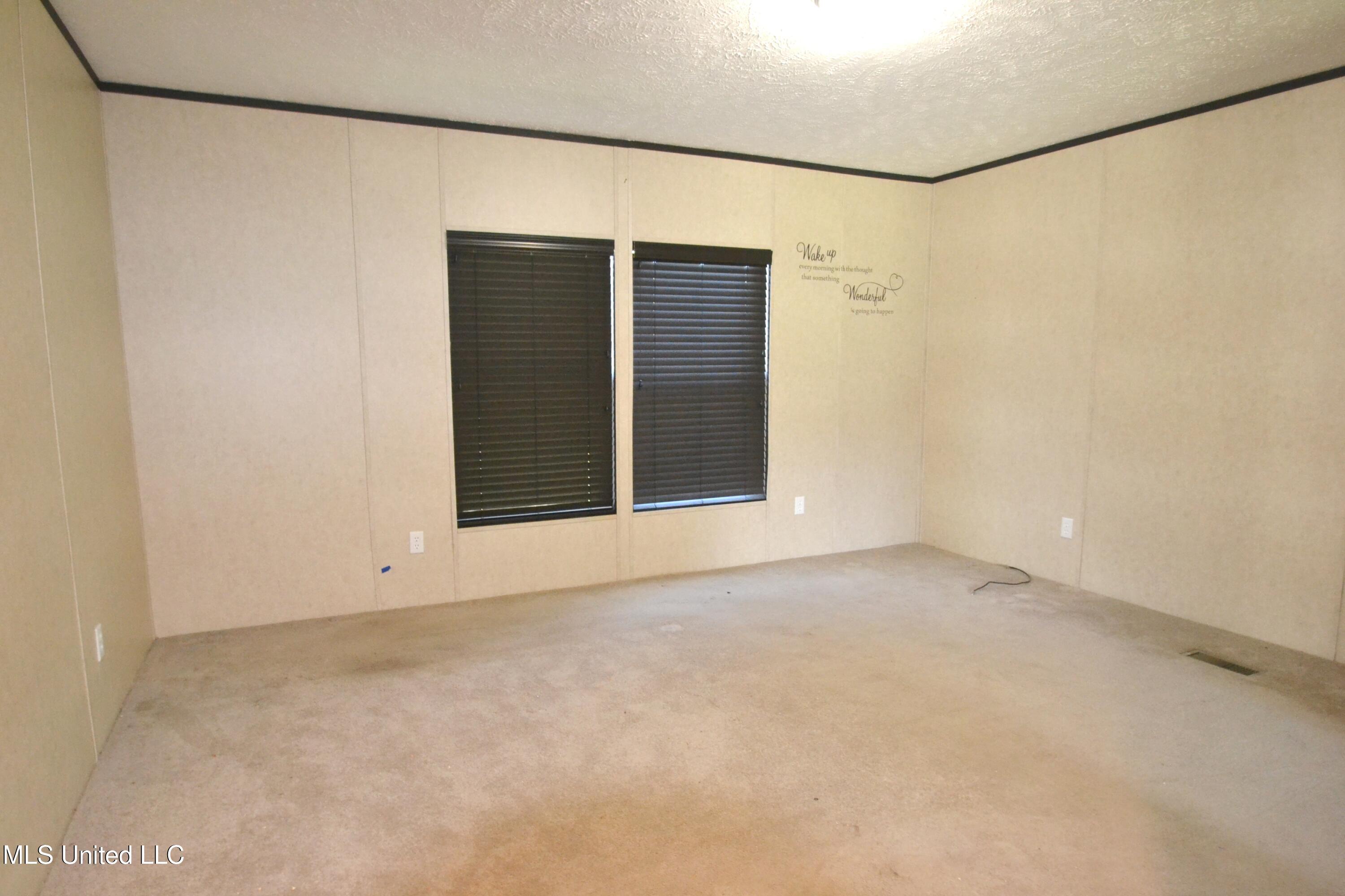 2733 B Wheeler Road Hernando, MS 38632 - Photo 11 of 27 Primary Bedroom