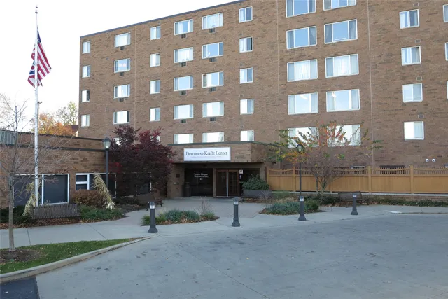 $1,152 | 3100 Devonshire Road, Cleveland, OH 44109