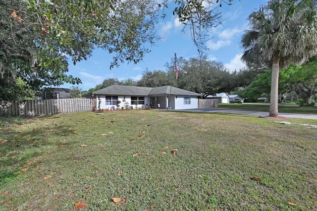 $625,000 | 2404 Dade Road, Fort Pierce, FL 34982