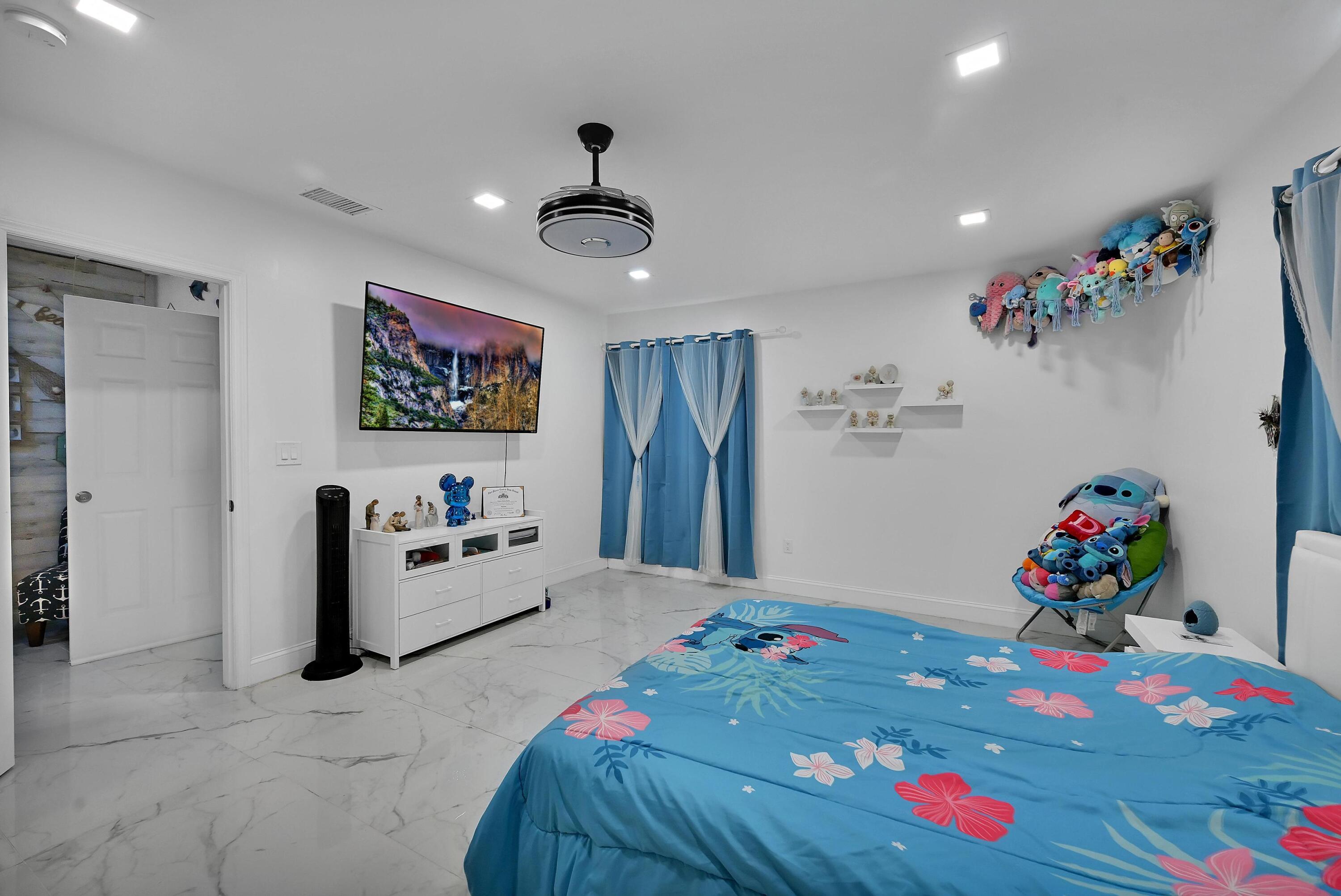 2404 Dade Road Fort Pierce, FL 34982 - Photo 24 of 61 BEDROOM 3