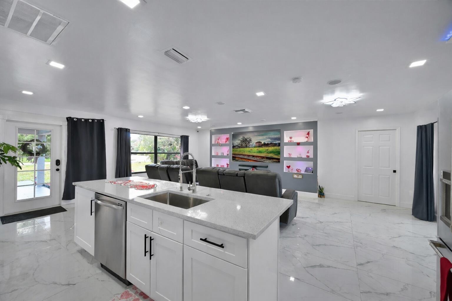 2404 Dade Road Fort Pierce, FL 34982 - Photo 9 of 61 KITCHEN/LIVING ROOM