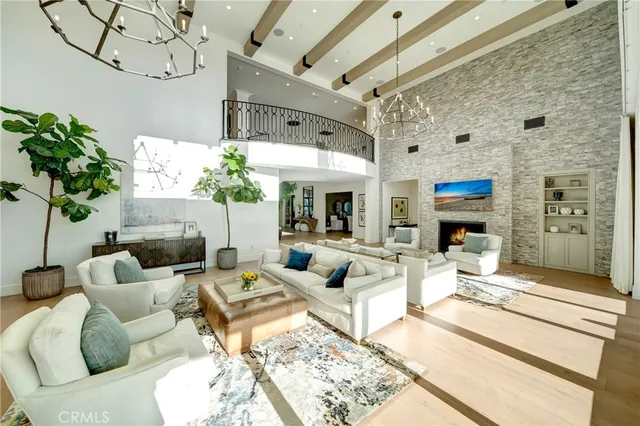 $44,500 | 2037 Delphine Lane, Calabasas, CA 91302