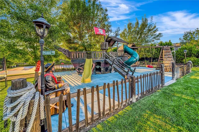 $44,500 | 2037 Delphine Lane, Calabasas, CA 91302