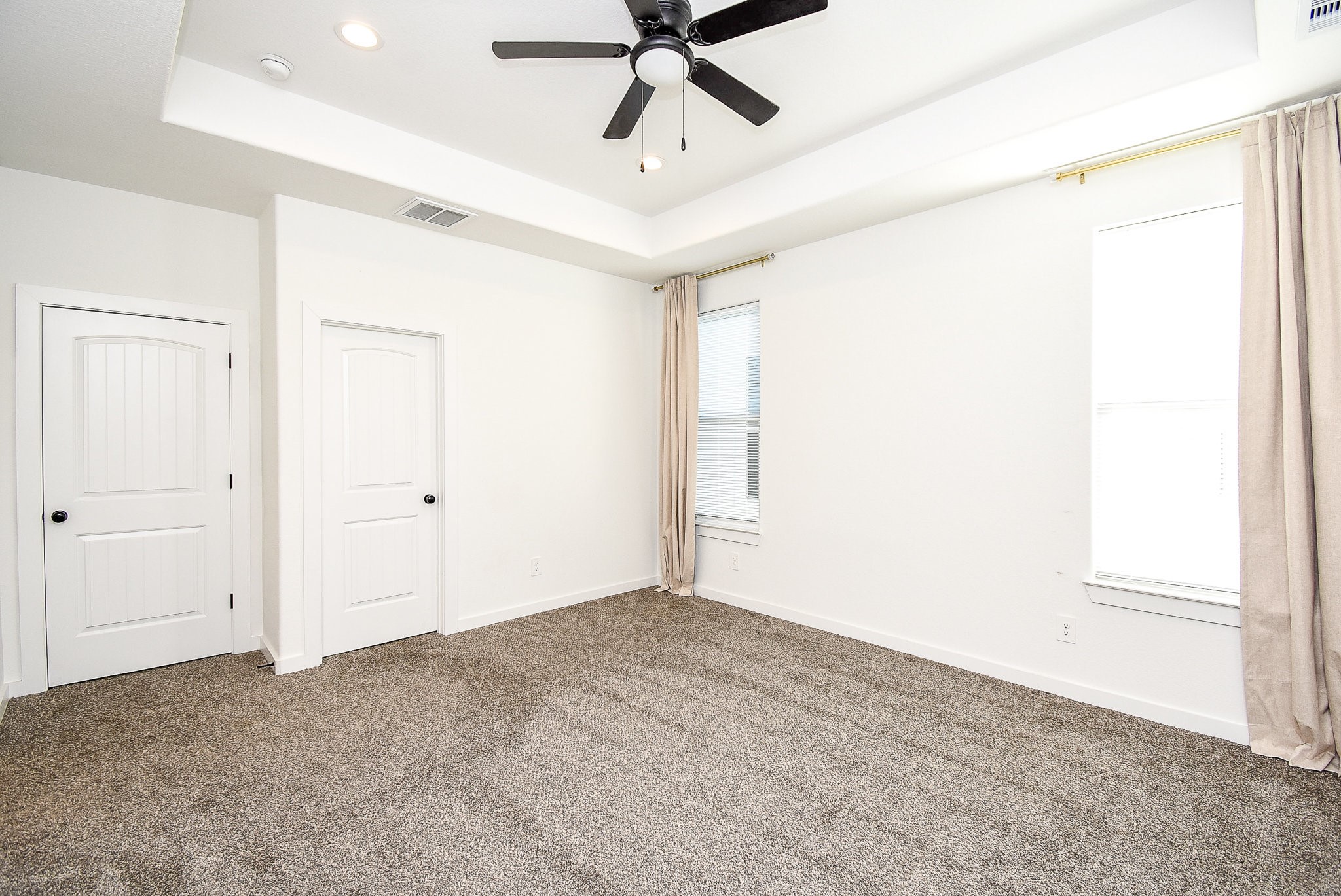 6828 Liverpool Street Houston, TX 77021 - Photo 26 of 32 a view of an empty room