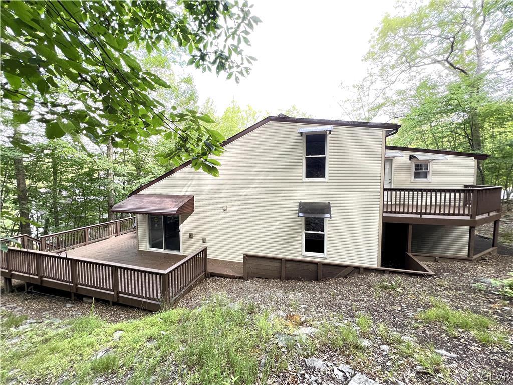 3108 Cherry Ridge Road Bushkill, PA 18324 - Photo 5 of 50 Rear