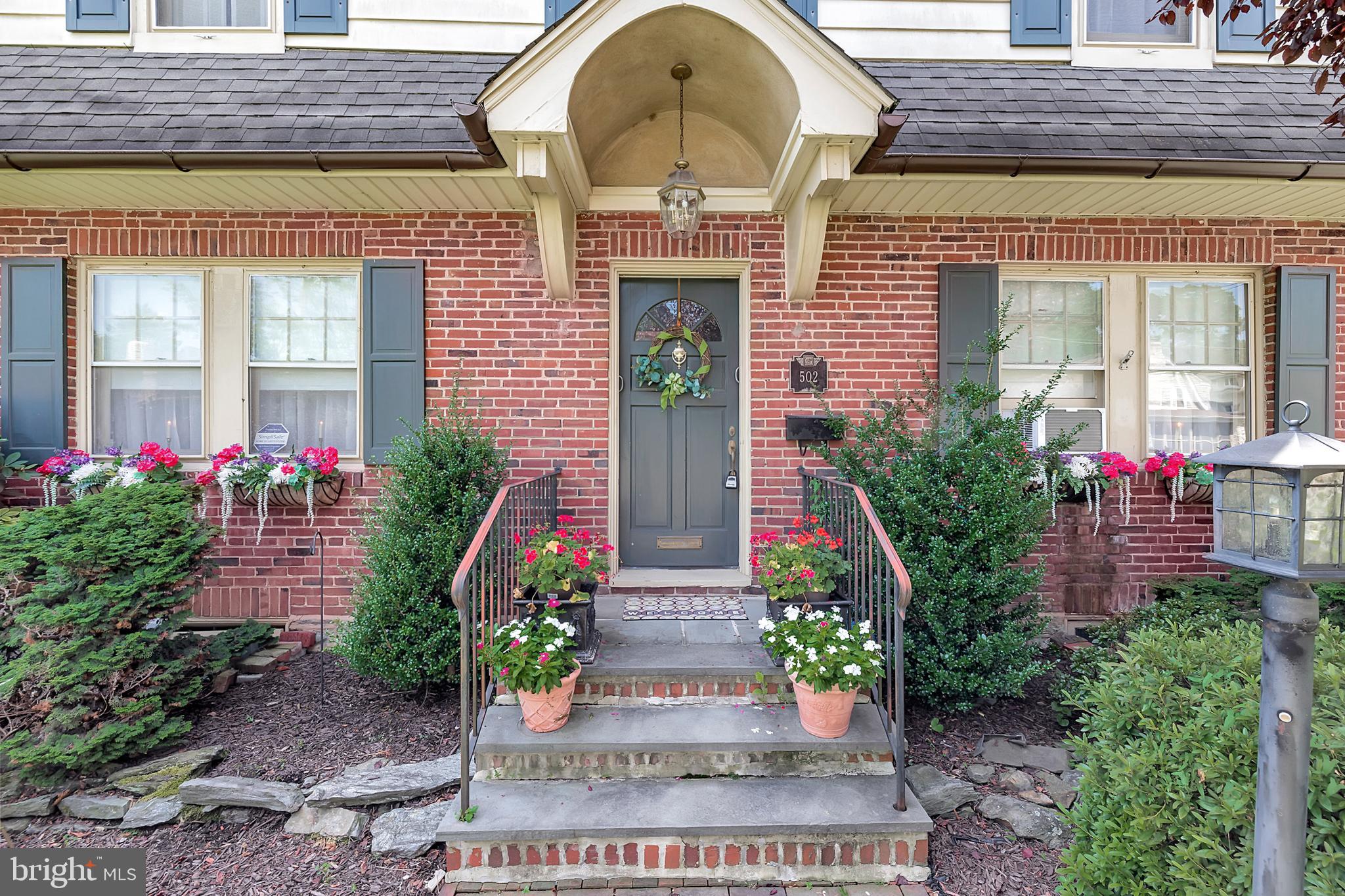 502 Valley Road Havertown, PA 19083 - Photo 4 of 39