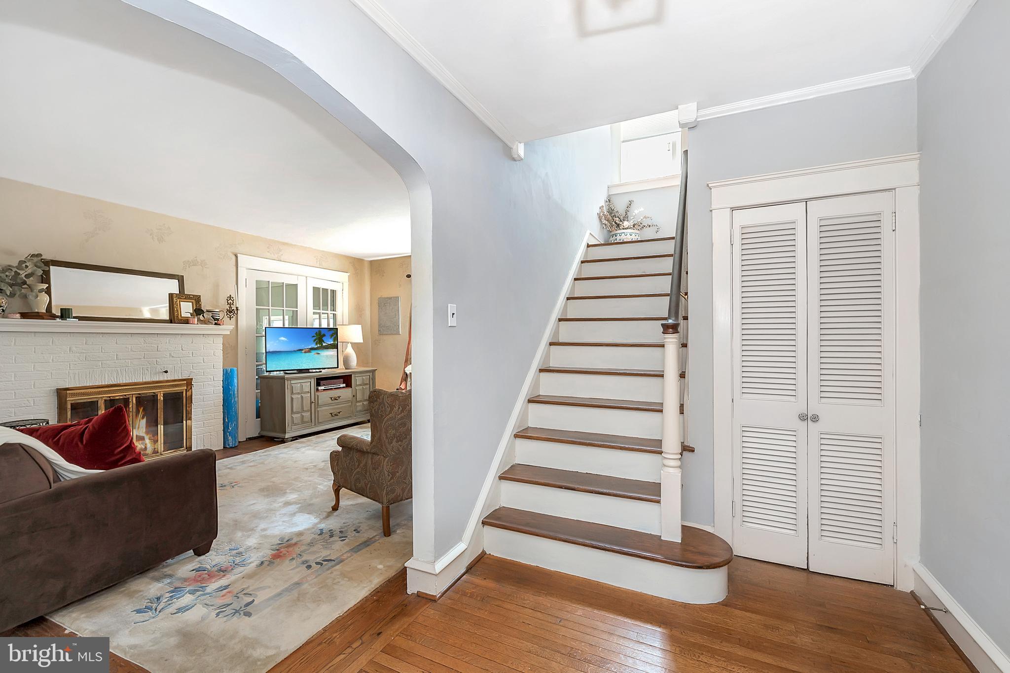 502 Valley Road Havertown, PA 19083 - Photo 6 of 39