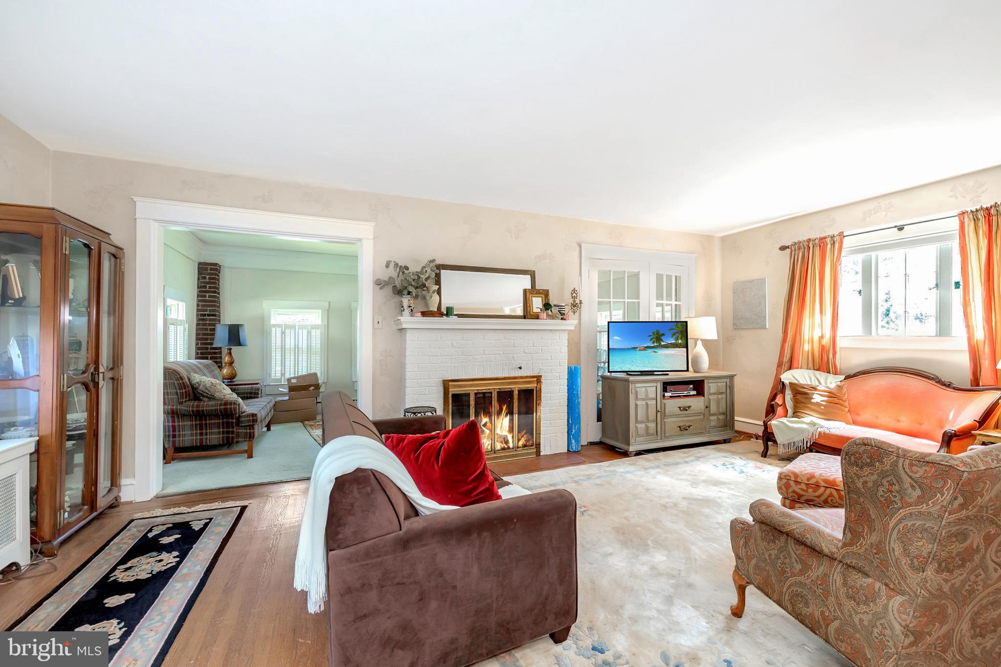 502 Valley Road Havertown, PA 19083 - Photo 7 of 39