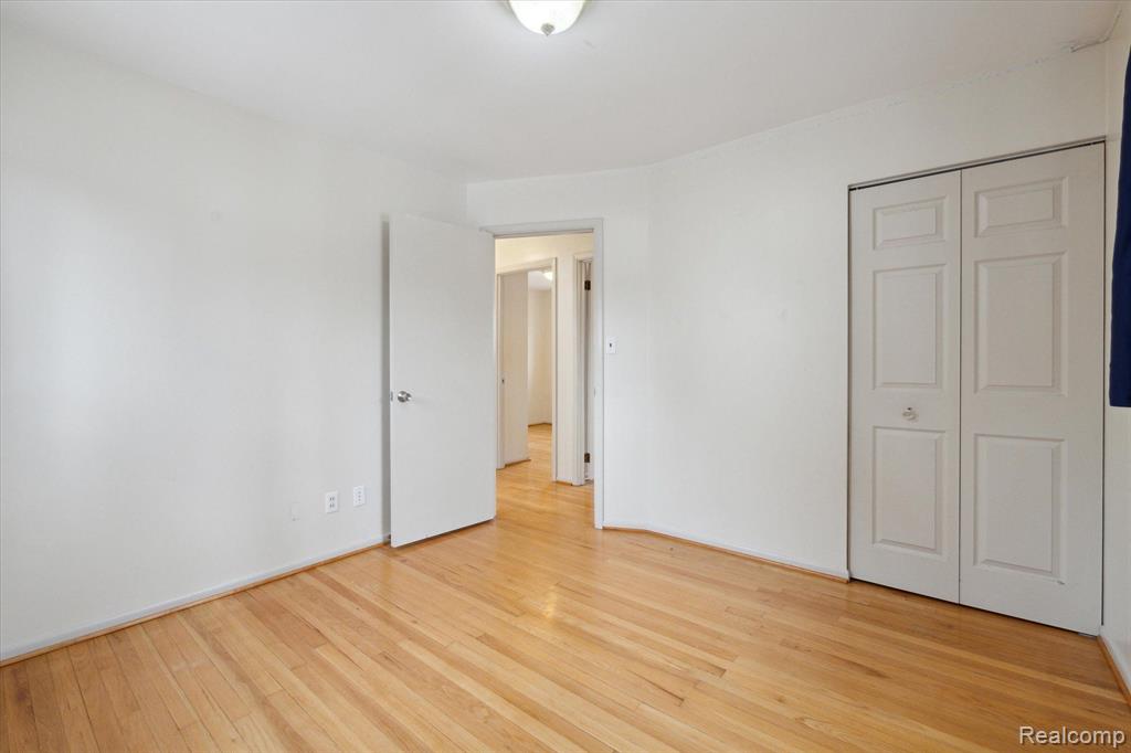 1626 Cambridge Road Berkley, MI 48072 - Photo 21 of 34