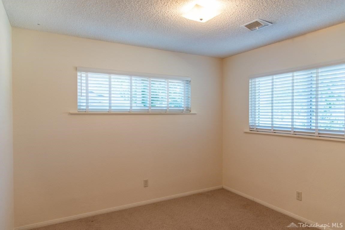 709 Merion Way Tehachapi, CA 93561 - Photo 16 of 25 Gallery Image 16