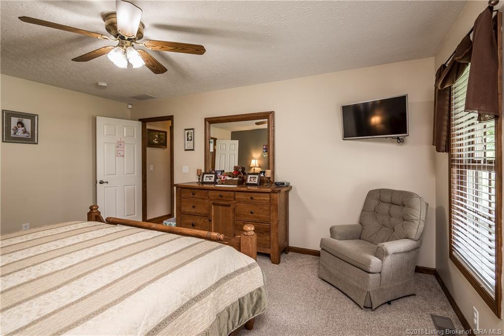 4728 South Bethlehem Road Nabb, IN 47147 - Photo 21 of 49 Gallery Image 21