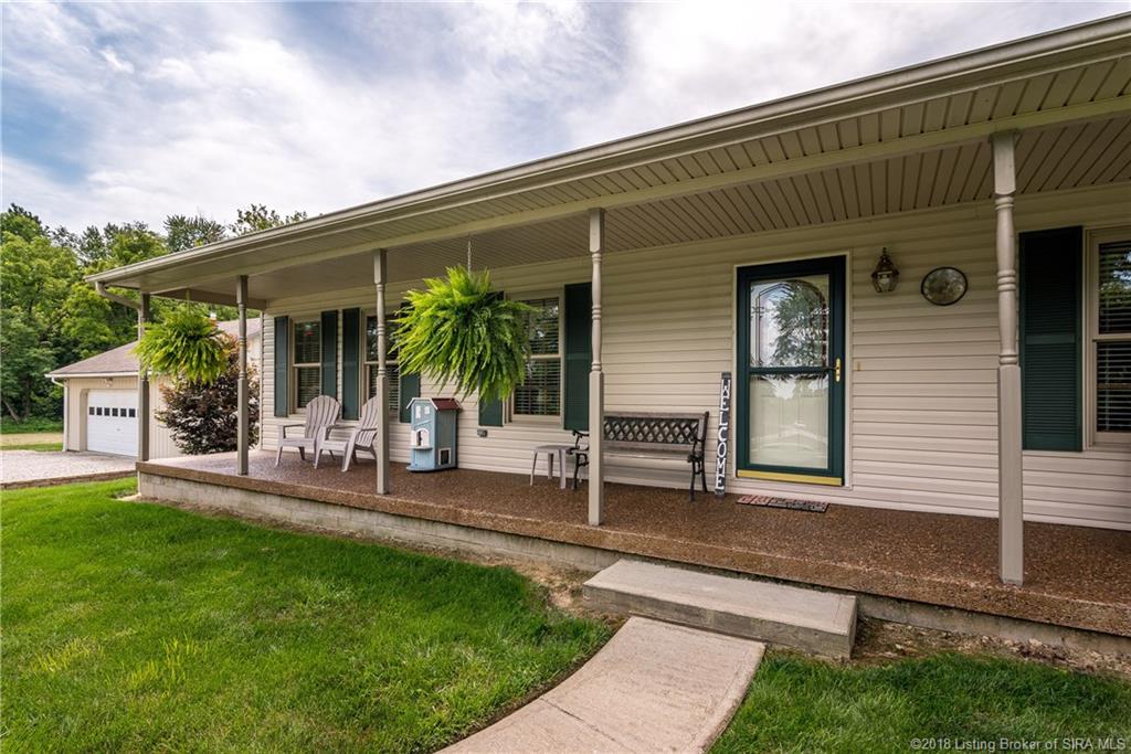 4728 South Bethlehem Road Nabb, IN 47147 - Photo 4 of 49 Gallery Image 4