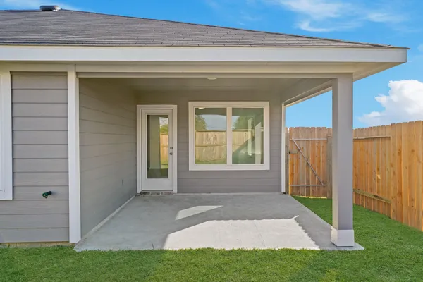 $334,990 | 123 Wildflower Lane, Dayton, TX 77535