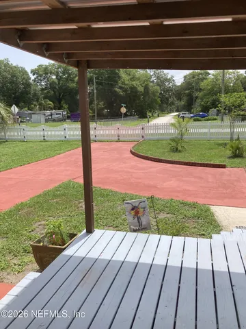 $289,900 | 153 Sportsman Road, Satsuma, FL 32189