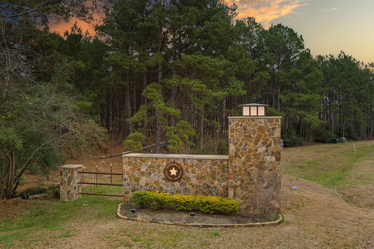 10751 Ruger Road Willis, TX 77378 - Photo 18 of 22 Republic Grand Ranch is a vibrant acreage community with active social clubs, friendly neighbors, and a welcoming Texas spirit.