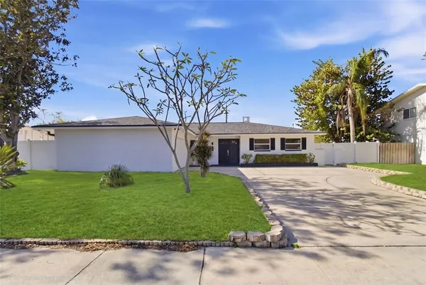 $639,900 | 14096 Passage Way, Seminole, FL 33776