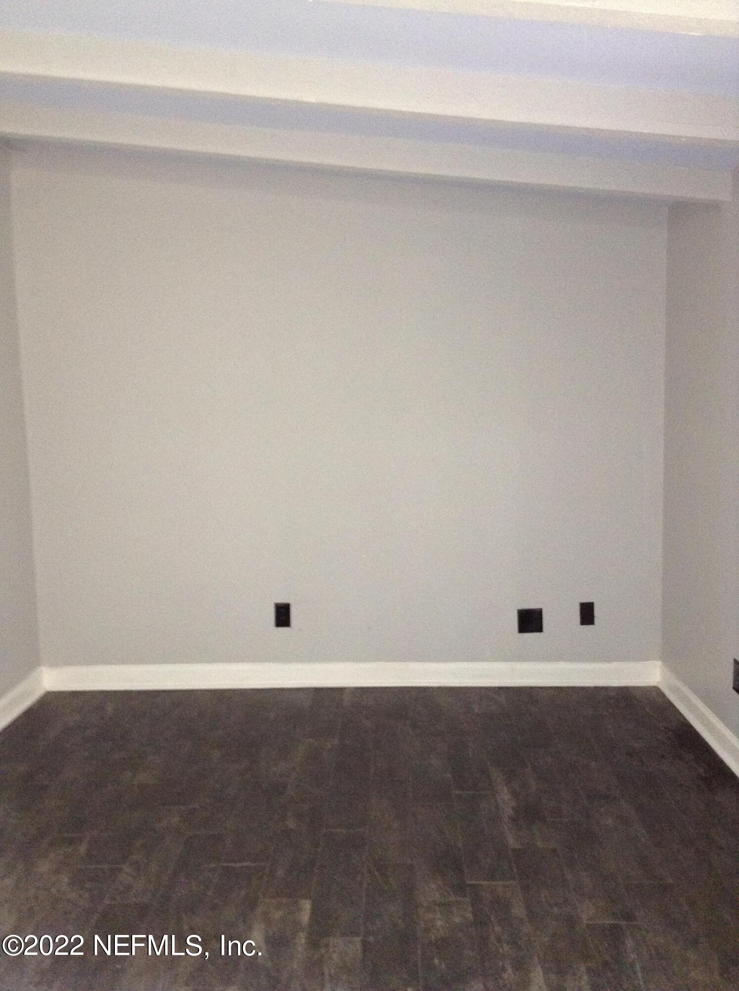 6602 Banbury Road Jacksonville, FL 32211 - Photo 3 of 23 IMG_3068