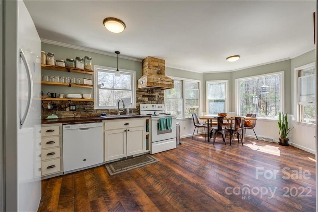 4125 Forest Brook Drive Edgemoor, SC 29712 - Photo 7 of 25