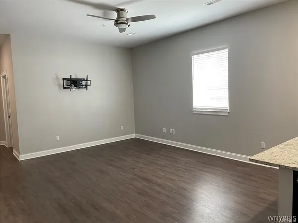 $1,450 | 4226 North Buffalo Street, Orchard Park, NY 14127