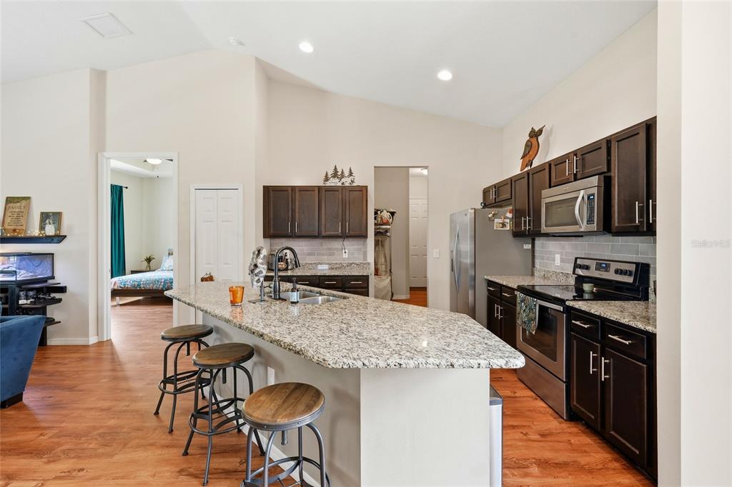 6104 Spencer Parrish Road Parrish, FL 34219 - Photo 16 of 51 Gallery Image 16