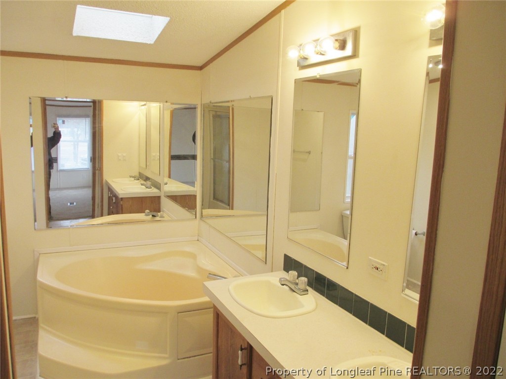 6065 Edwards Road Sanford, NC 27332 - Photo 14 of 21 Gallery Image 14