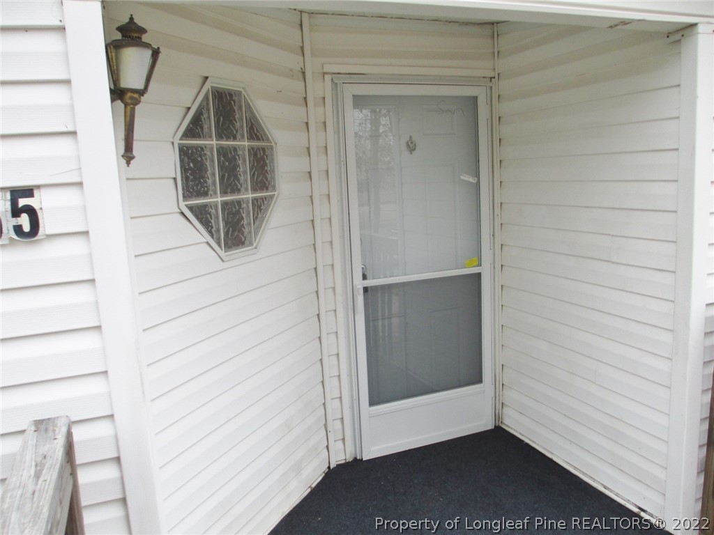 6065 Edwards Road Sanford, NC 27332 - Photo 4 of 21 Gallery Image 4