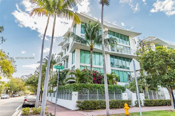 $6,000 | 245 Michigan Avenue, Unit LG9, Miami Beach, FL 33139