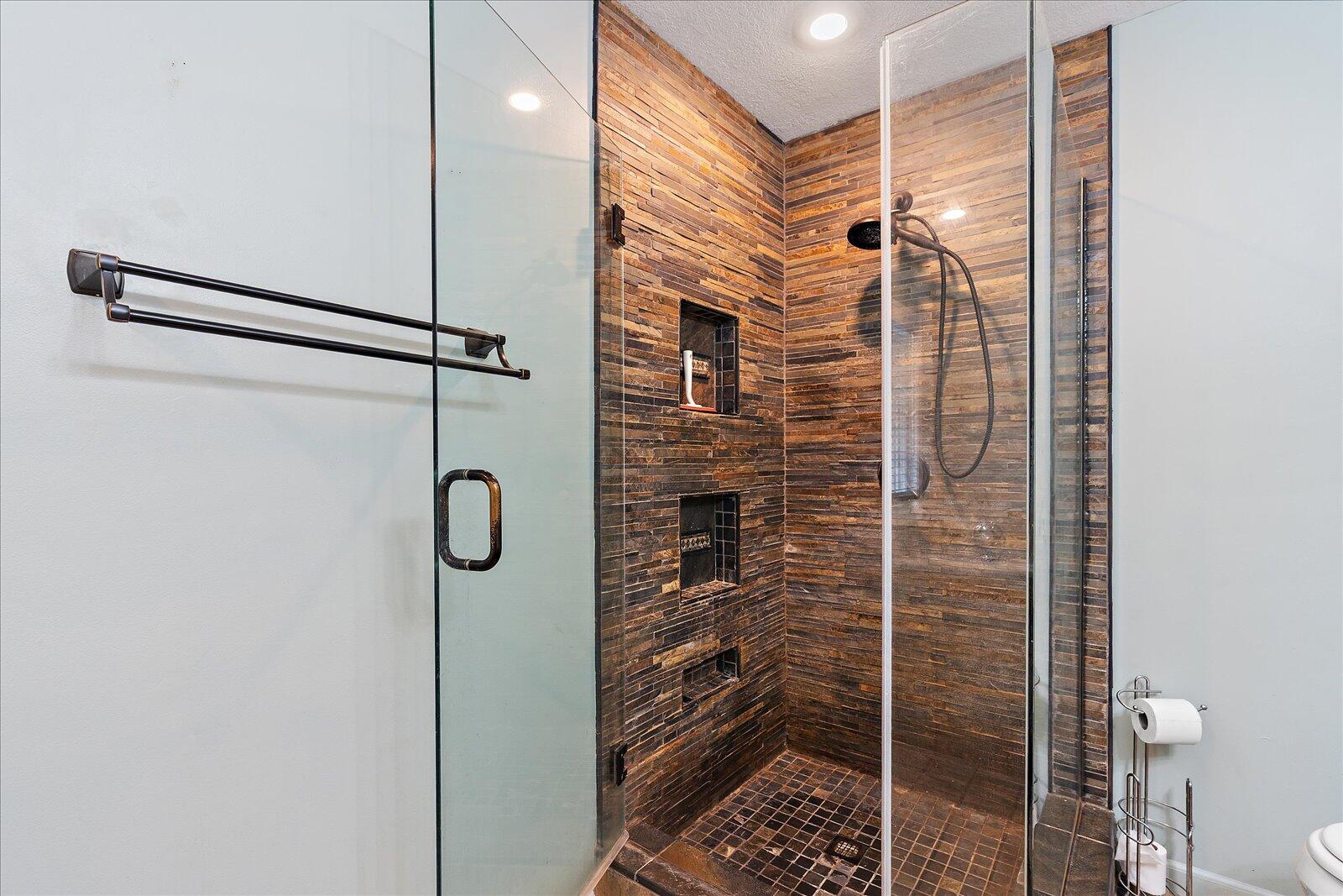 240 West Park Circle Decatur, TN 37322 - Photo 21 of 44 22-240 W Park Cir-22