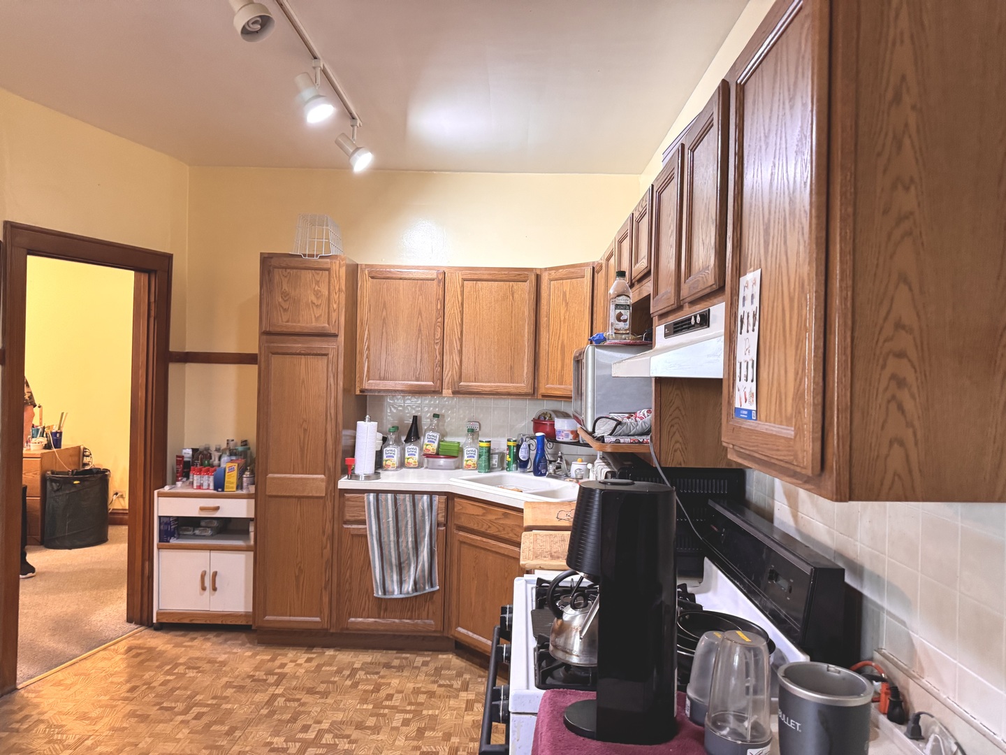 4615 North Keystone Avenue Chicago, IL 60630 - Photo 25 of 38