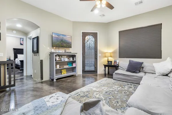 $619,000 | 13032 North 19th Street, Phoenix, AZ 85022