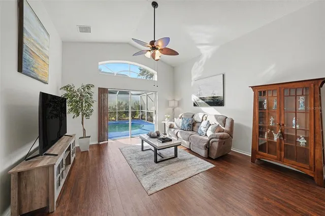 $514,900 | 5520 Terrain De Golf Drive, Lutz, FL 33558