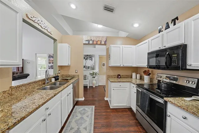 $514,900 | 5520 Terrain De Golf Drive, Lutz, FL 33558