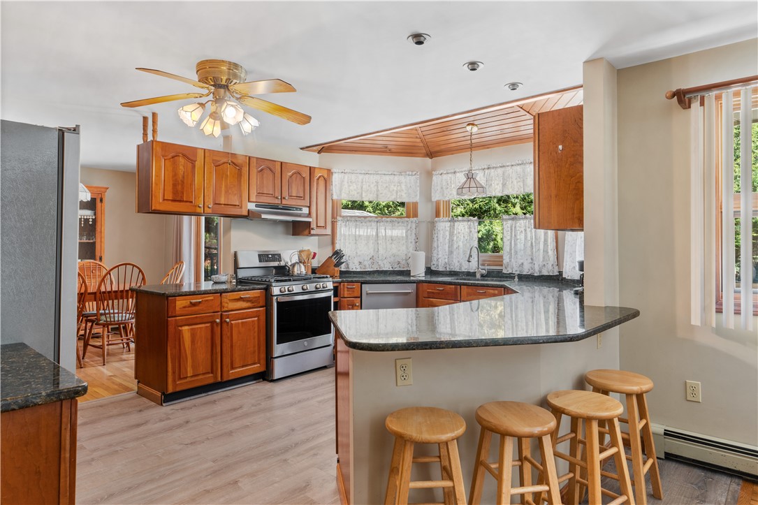 19 Macomber Street Berkley, MA 02779 - Photo 10 of 45