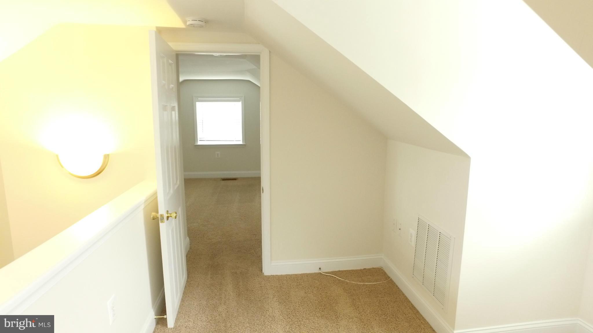501 Edwards Ferry Road Northeast Leesburg, VA 20176 - Photo 15 of 30 2nd Level Open Space/Office Den