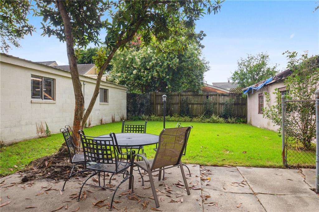 5418 Magazine Street, Unit 1 New Orleans, LA 70115 - Photo 10 of 12