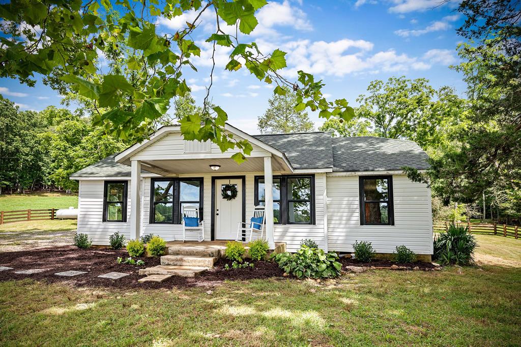 1281 Deavers Road Blairsville, GA 30512 - Photo 1 of 90 Main View